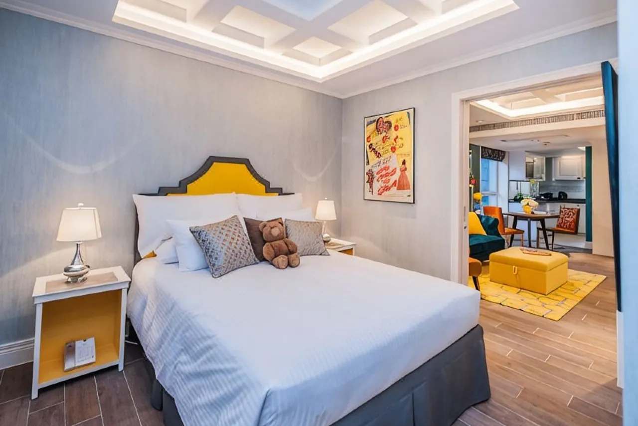Hotel Madera Hollywood — rooms and atmosphere
