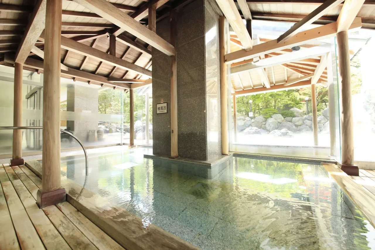 Hotel Mahoroba — rooms and atmosphere
