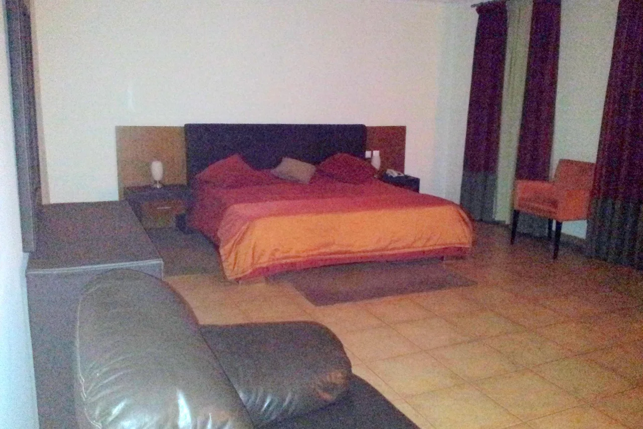 Hotel Malaika — rooms and atmosphere