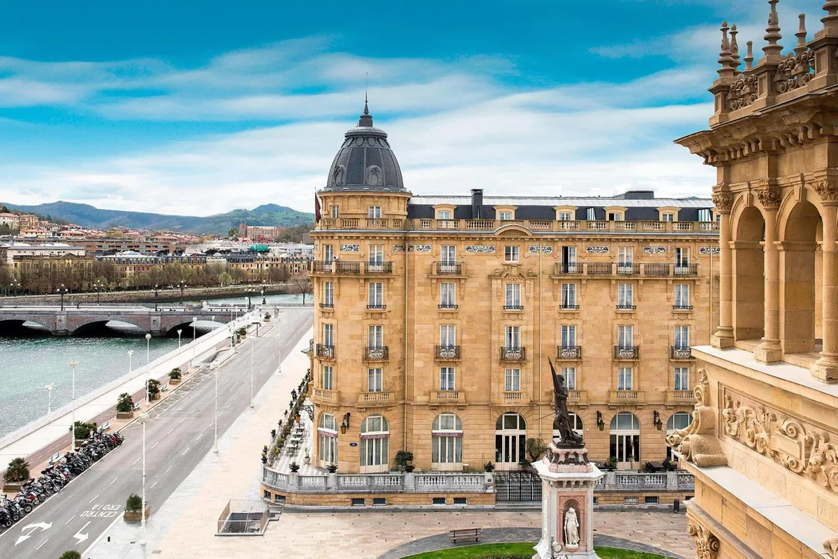 Hotel Maria Cristina, a Luxury Collection Hotel, San Sebastian — ภาพห้องพักและบรรยากาศ