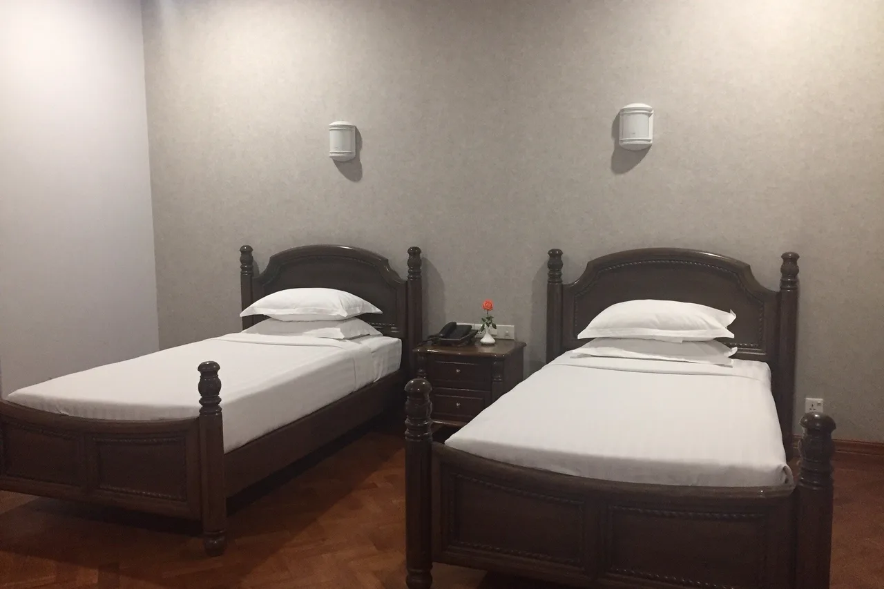 Hotel Max Nay Pyi Taw — rooms and atmosphere