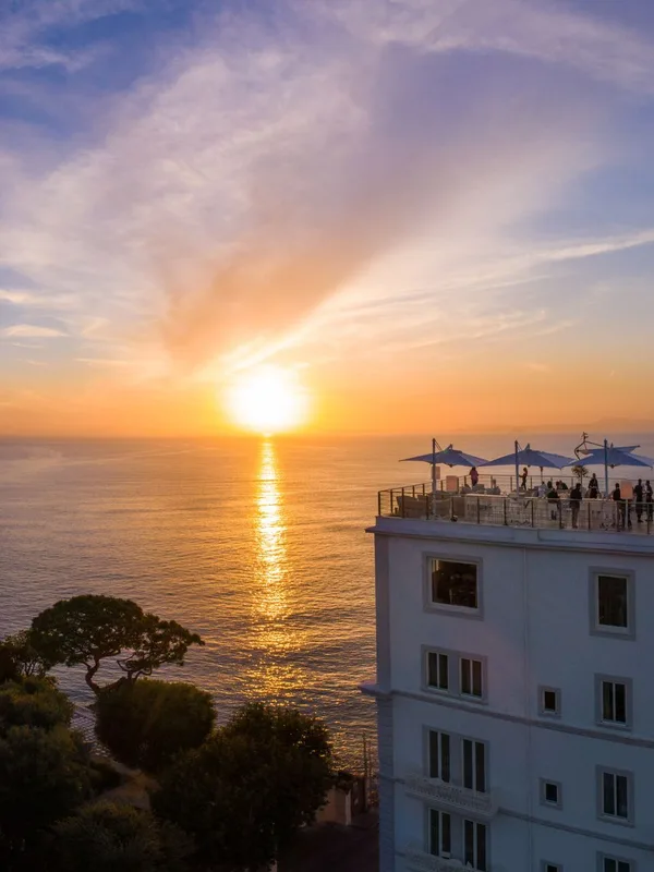 Hotel Mediterraneo Sorrento — ภาพห้องพักและบรรยากาศ