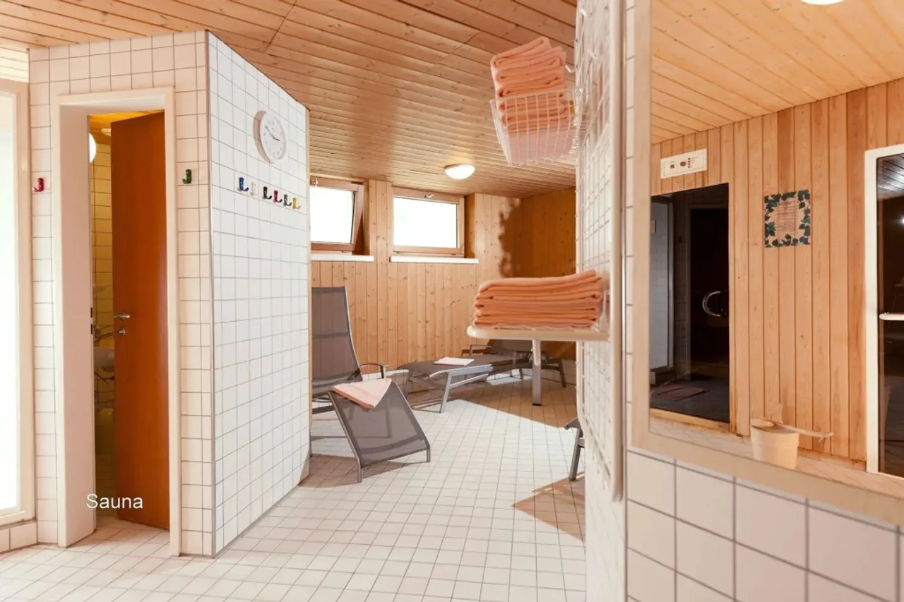 Hotel Restaurant Meierhof Triesen — rooms and atmosphere