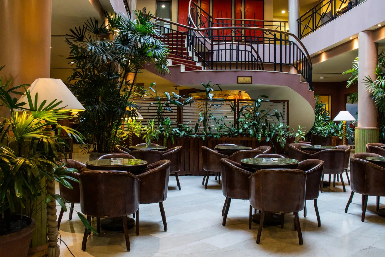 Hotel Memling — rooms and atmosphere