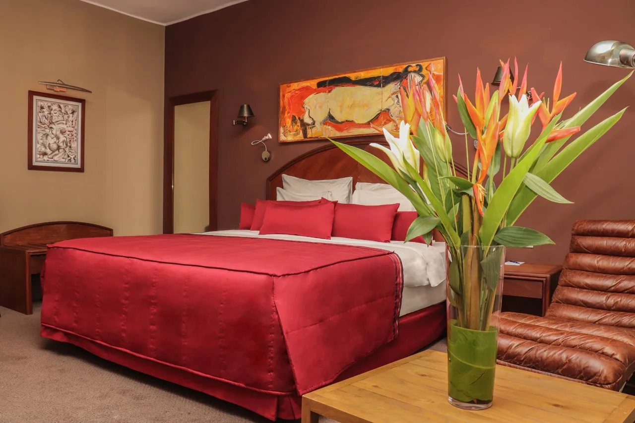 Hotel Memling — rooms and atmosphere