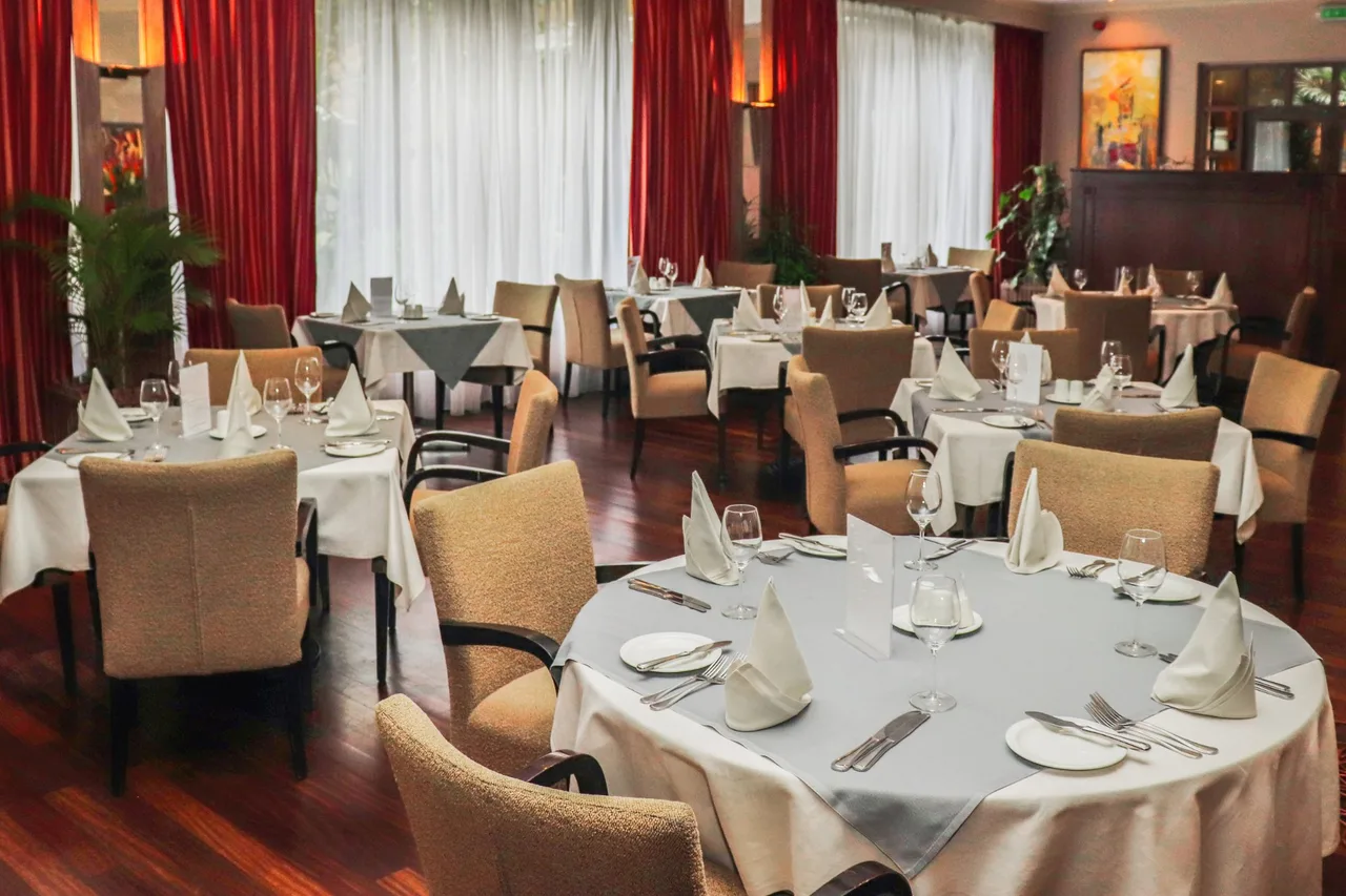 Hotel Memling — rooms and atmosphere