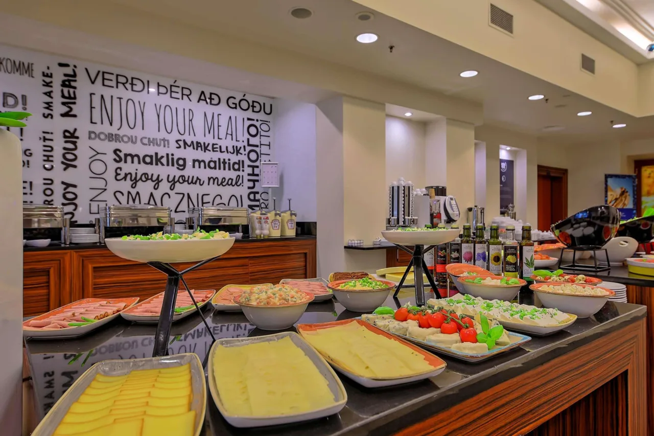 Hotel Mercure Gdansk Stare Miasto — ภาพห้องพักและบรรยากาศ