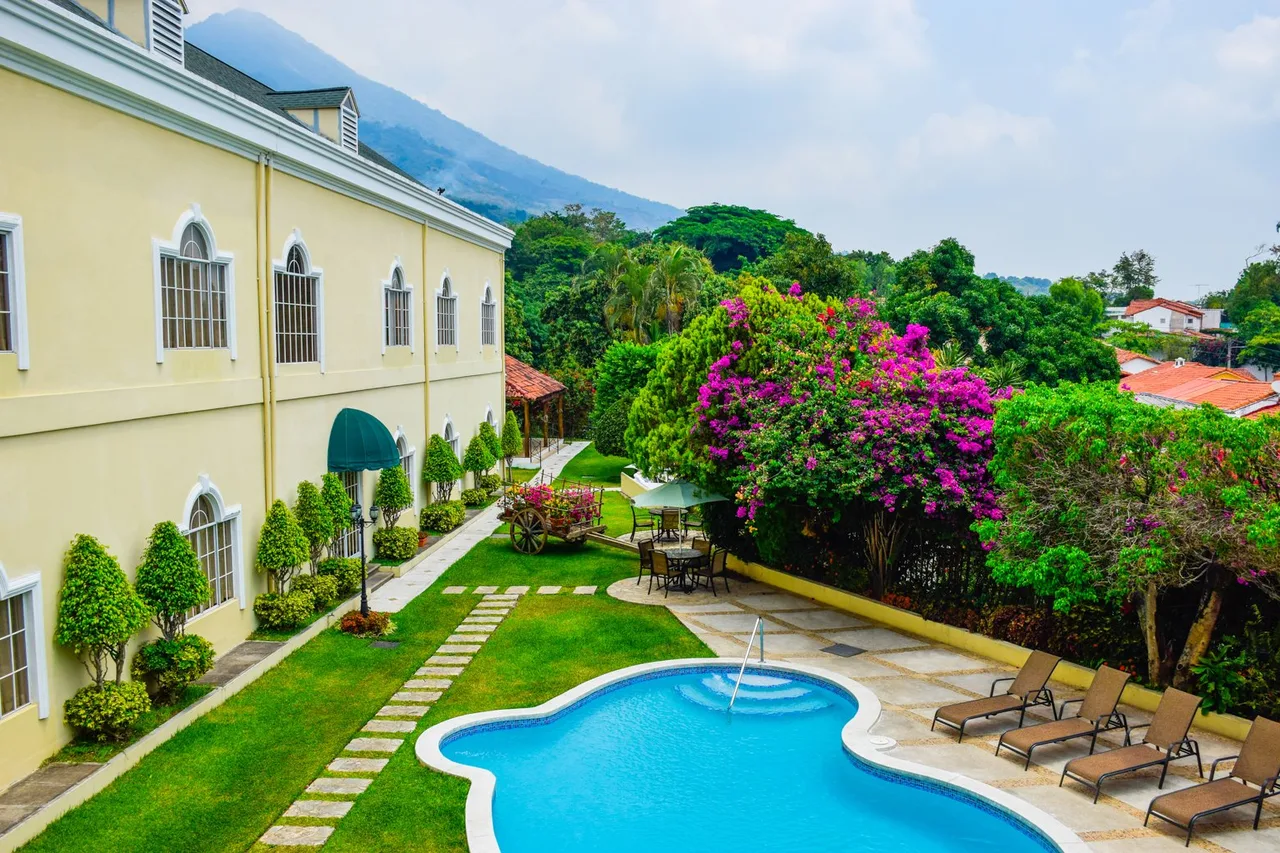 Hotel Mirador Plaza — rooms and atmosphere