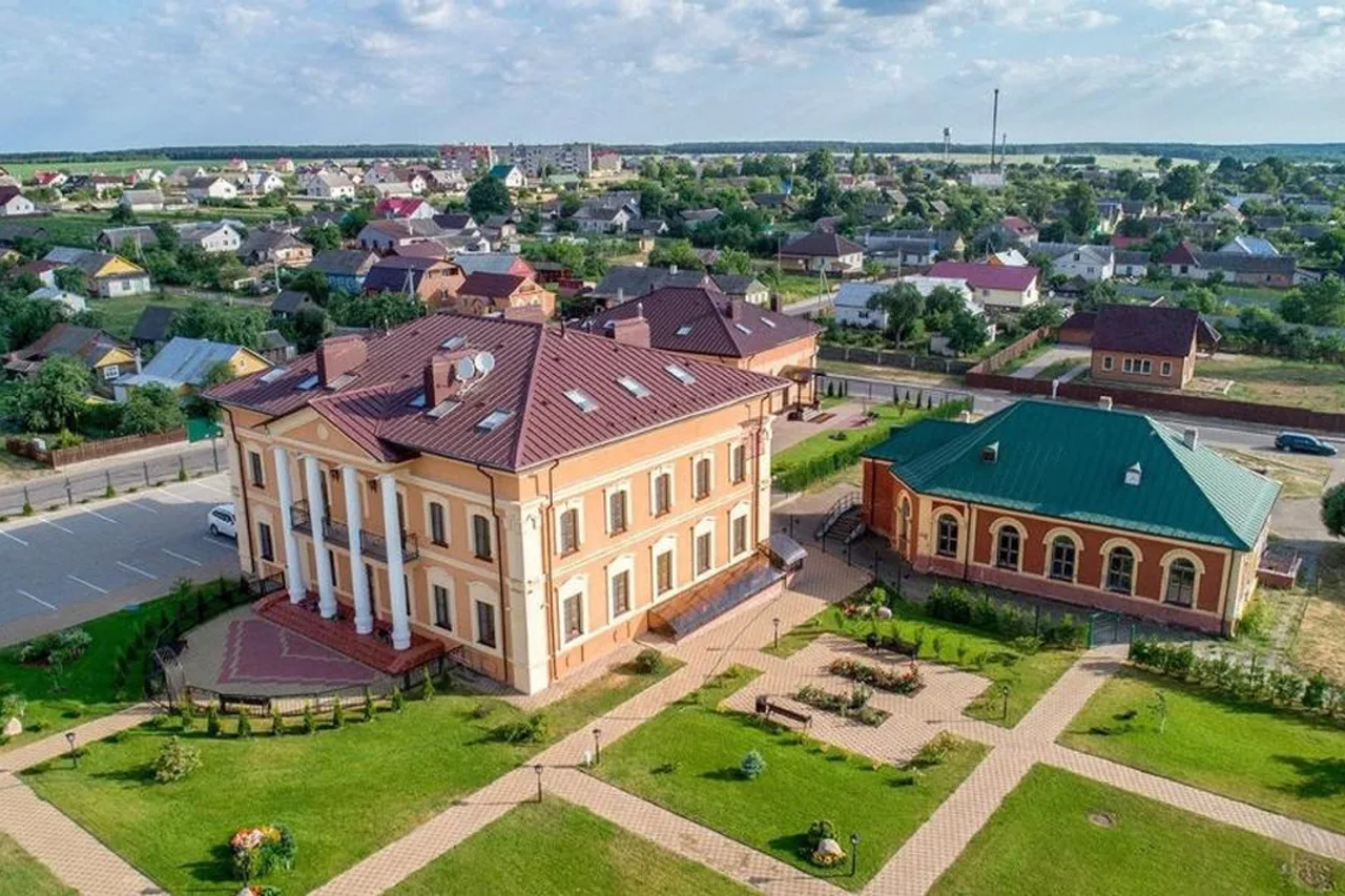 Hotel Mirskiy Posad — มีร์