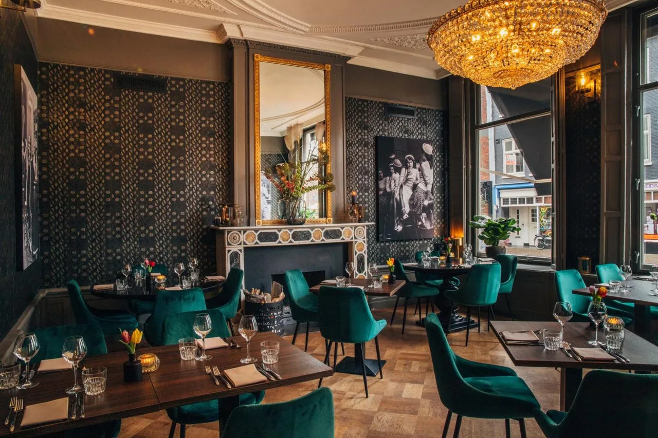 Hotel ML — ฮาร์เลม