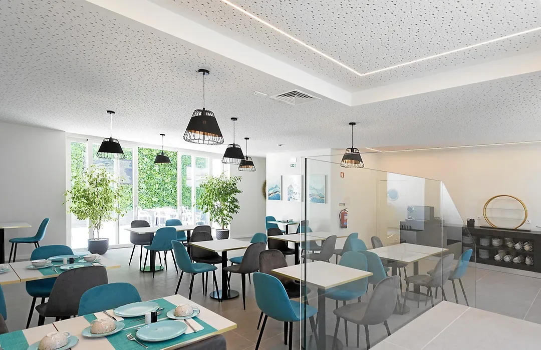 Hotel Mondego — ภาพห้องพักและบรรยากาศ