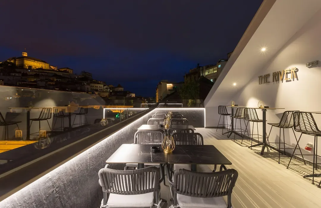 Hotel Mondego — ภาพห้องพักและบรรยากาศ