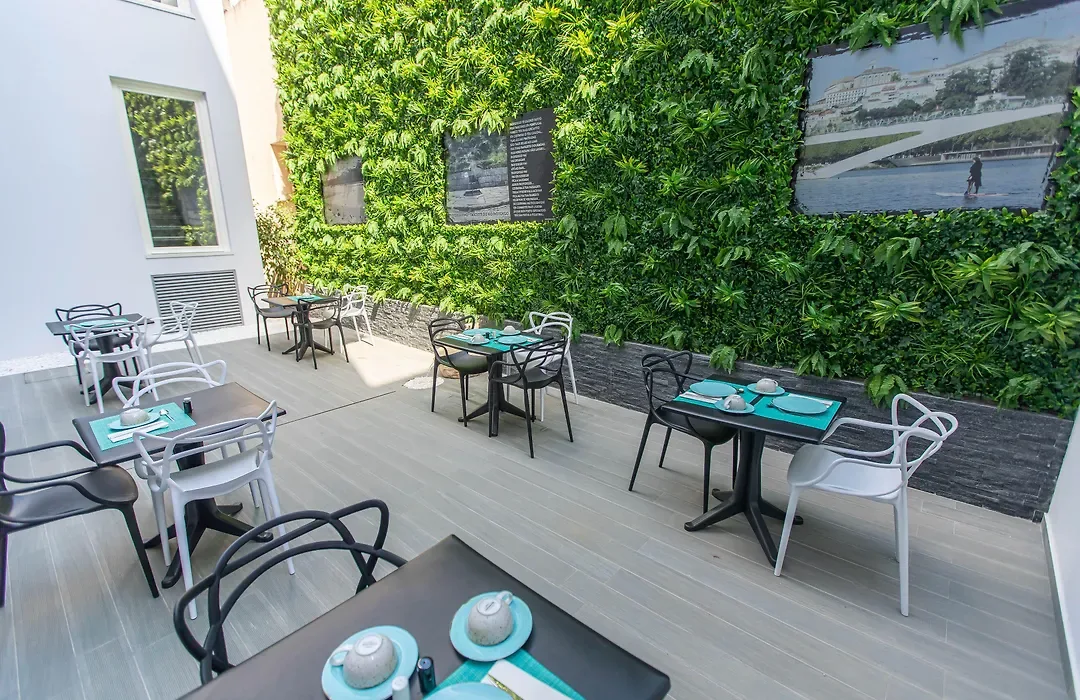 Hotel Mondego — ภาพห้องพักและบรรยากาศ
