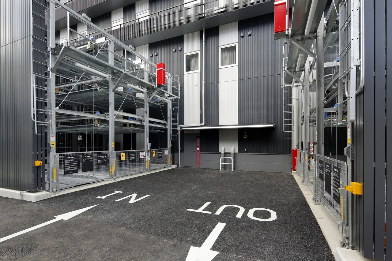 Hotel Monte Hermana Fukuoka — rooms and atmosphere
