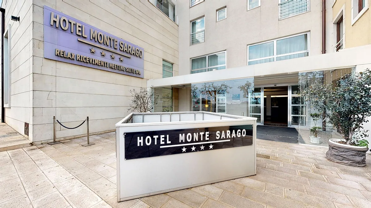Hotel Monte Sarago — ภาพห้องพักและบรรยากาศ
