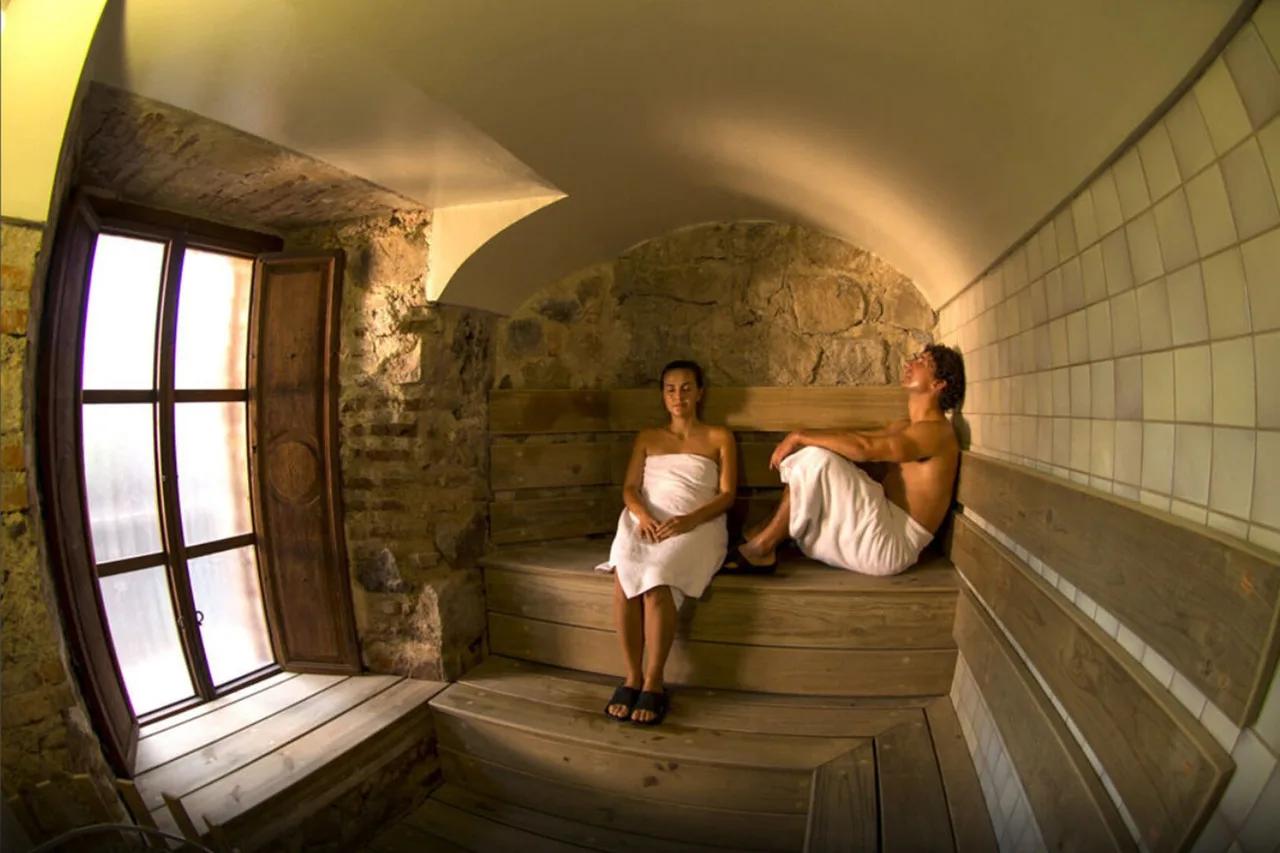 Hotel Museo Spa Casa Santo Domingo — ภาพห้องพักและบรรยากาศ