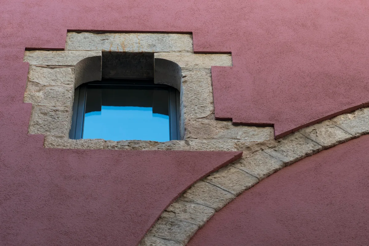 Hotel Museu Llegendes de Girona — ภาพห้องพักและบรรยากาศ
