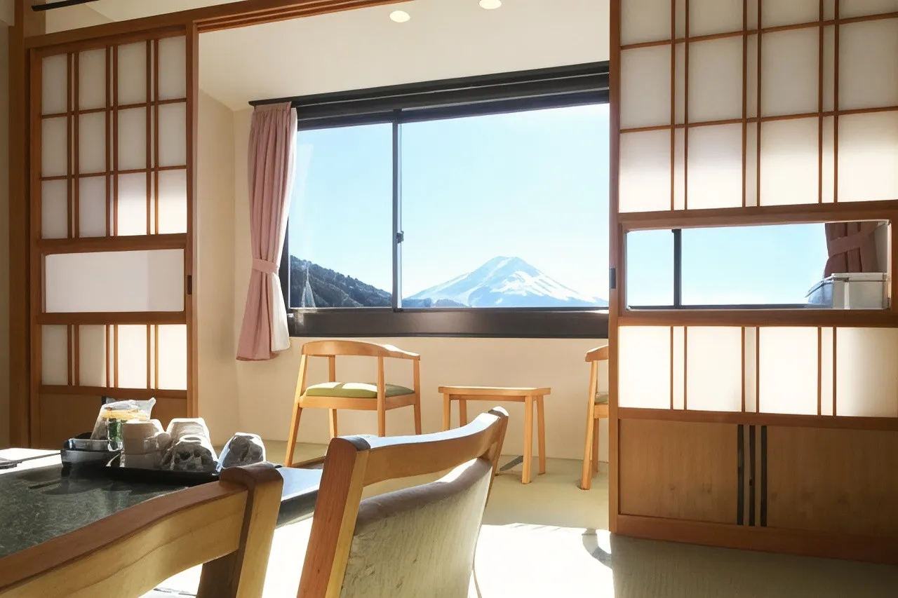 Hotel New Century — rooms and atmosphere