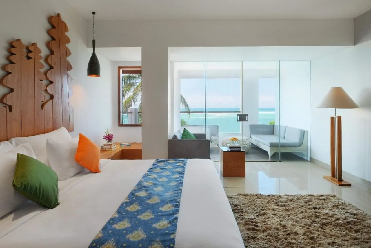 Hotel Nikko Bali Benoa Beach — rooms and atmosphere