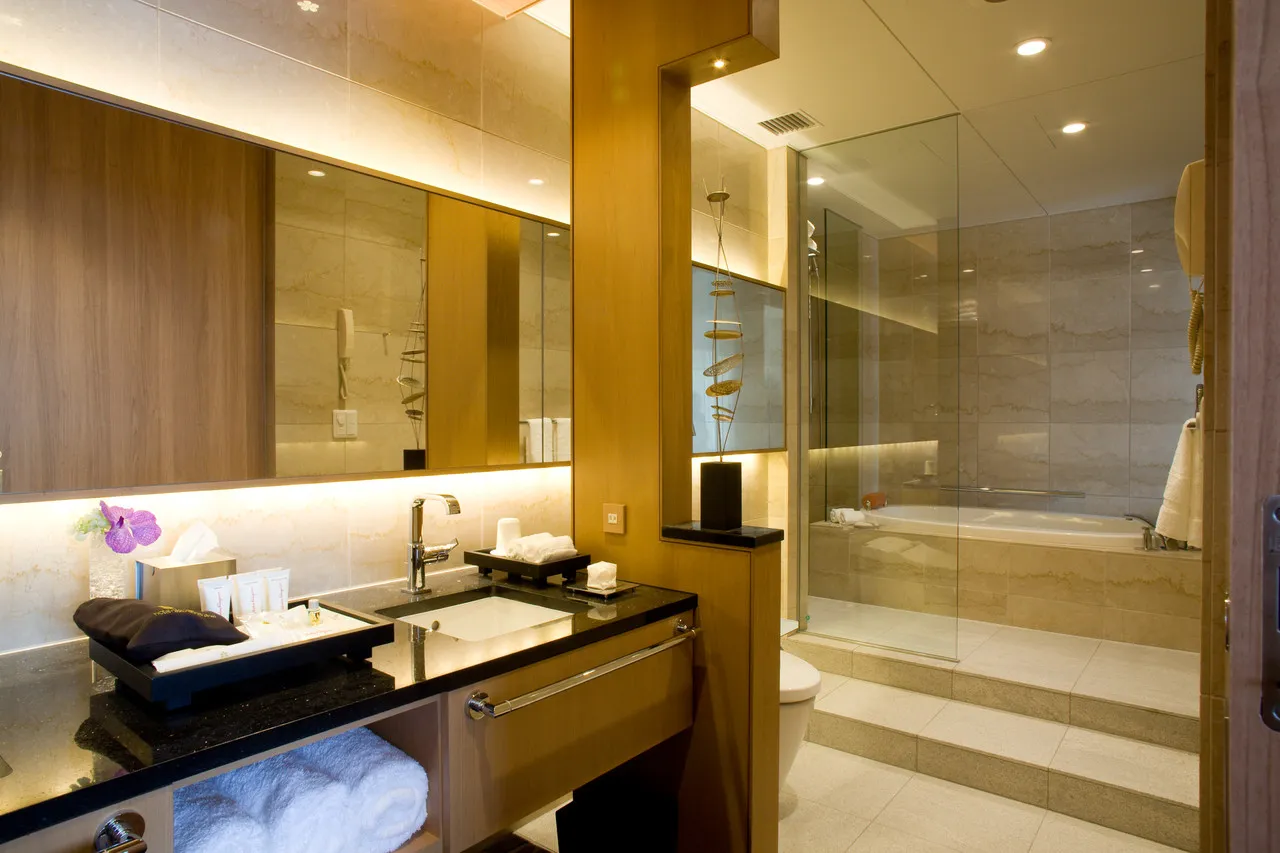 Hotel Nikko Kanazawa — rooms and atmosphere