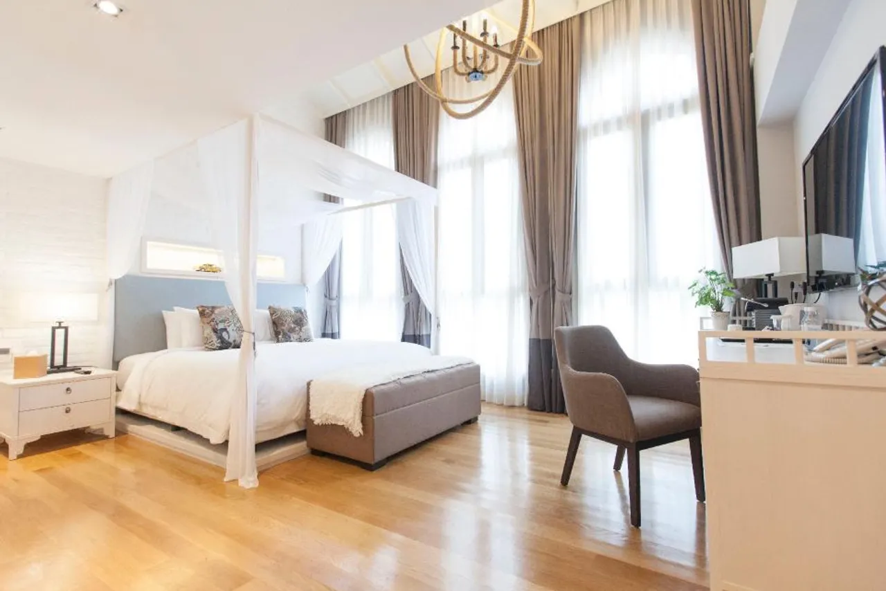 Hotel NuVe Heritage — rooms and atmosphere