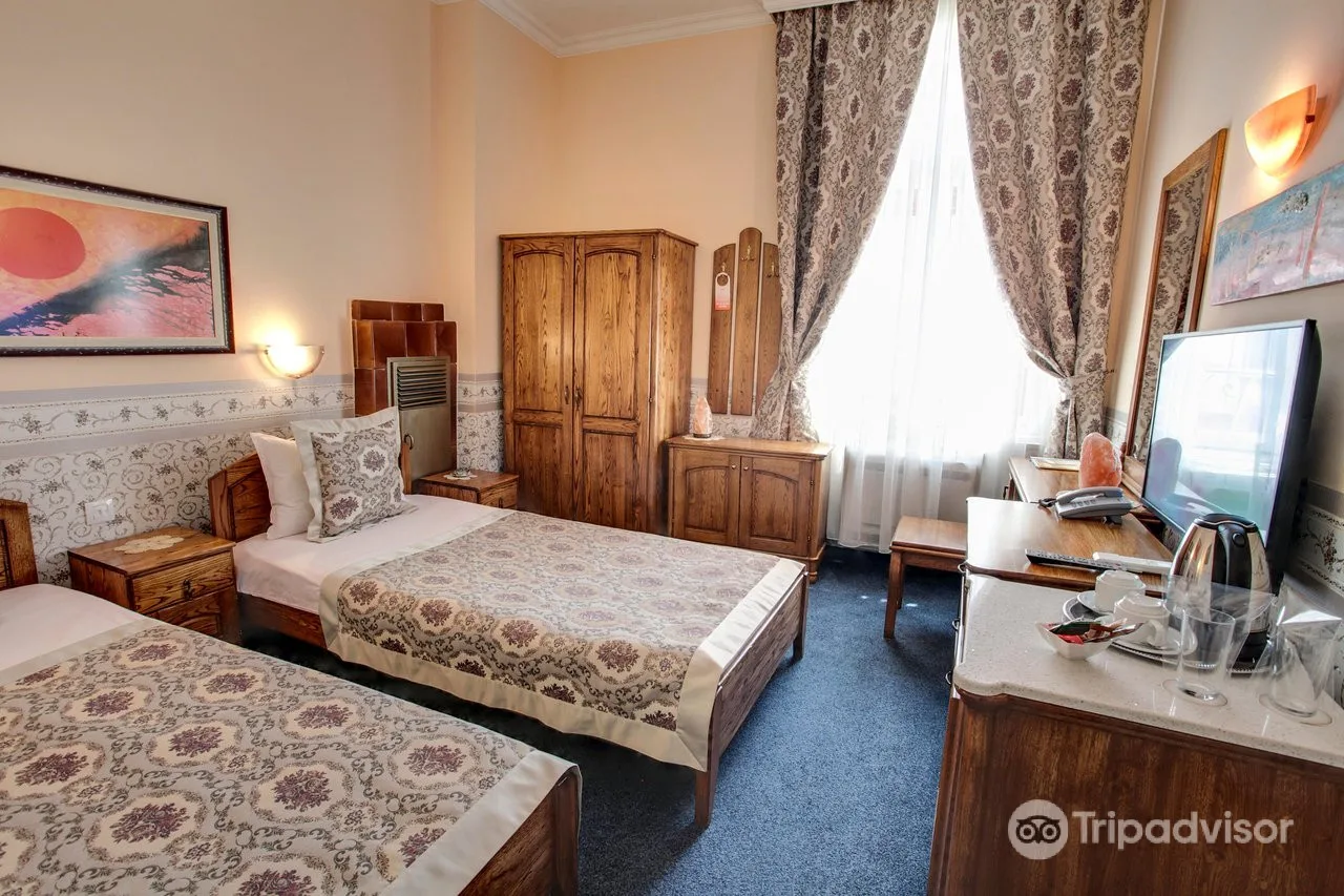 Hotel Odeon — ภาพห้องพักและบรรยากาศ