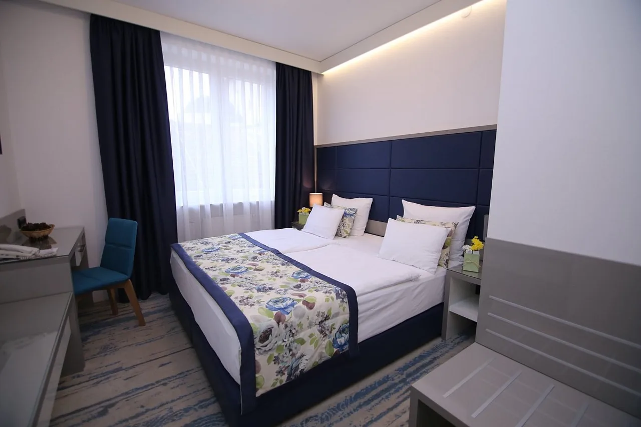 Hotel Old Town Sarajevo — rooms and atmosphere