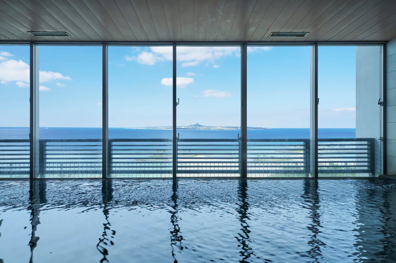 Hotel Orion Motobu Resort & Spa — rooms and atmosphere