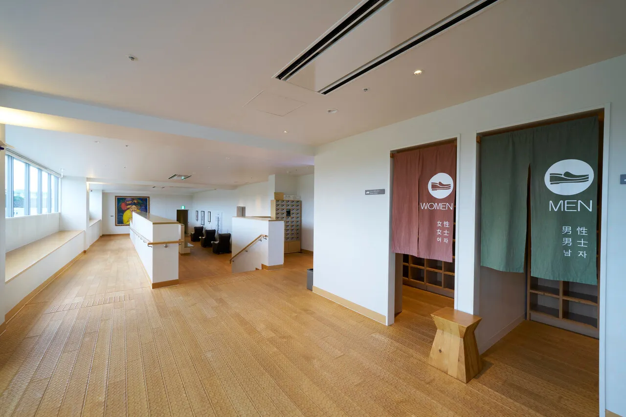 Hotel Orion Motobu Resort & Spa — rooms and atmosphere