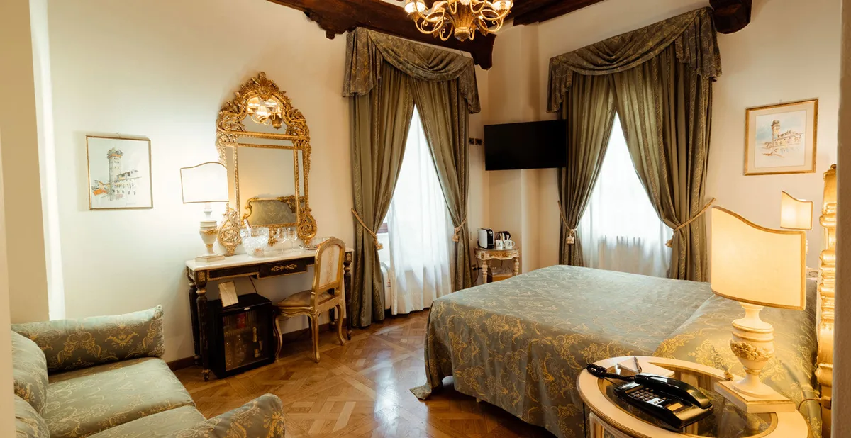 Hotel Palazzo Alexander — ภาพห้องพักและบรรยากาศ