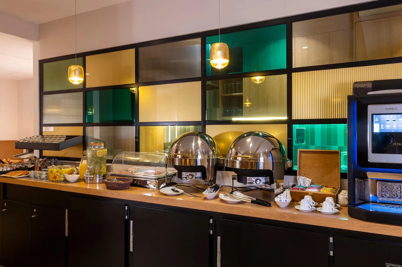 Hotel Palym — rooms and atmosphere