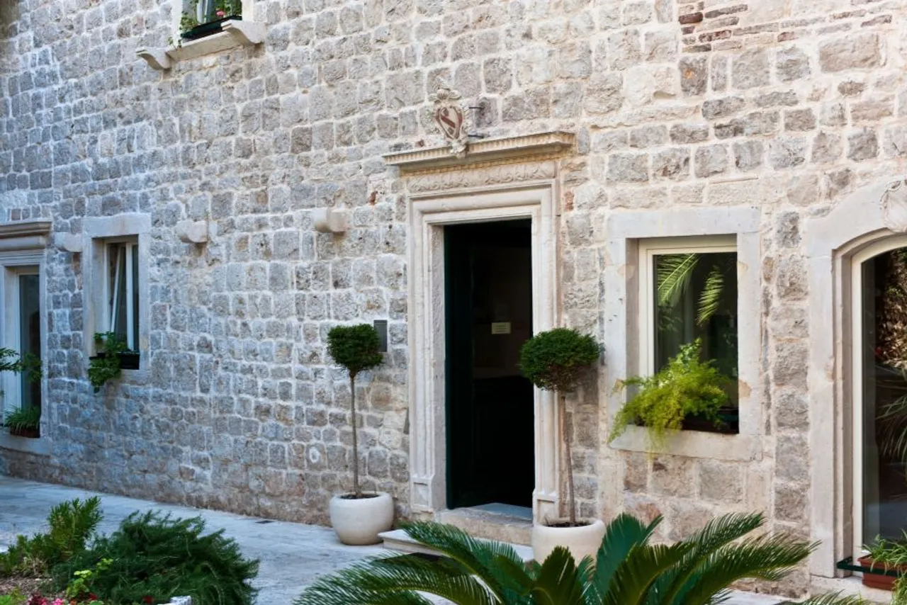 Heritage Hotel Park Hvar — rooms and atmosphere