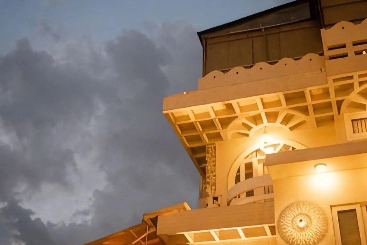 Hotel Pearl Palace — rooms and atmosphere