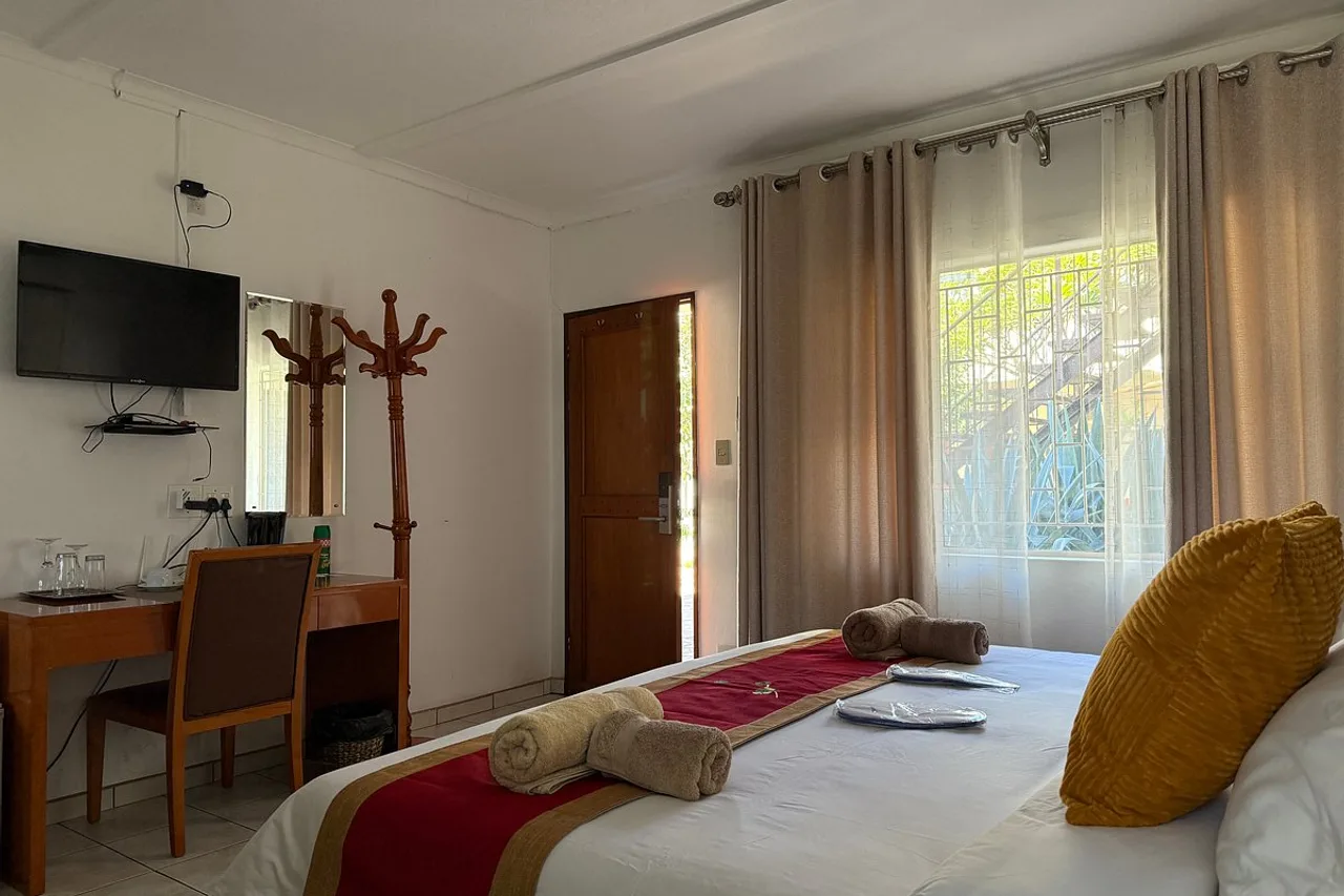 Hotel Pension Steiner — rooms and atmosphere