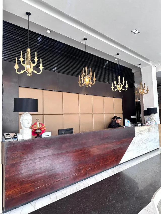 Hotel Pier Cuatro — rooms and atmosphere