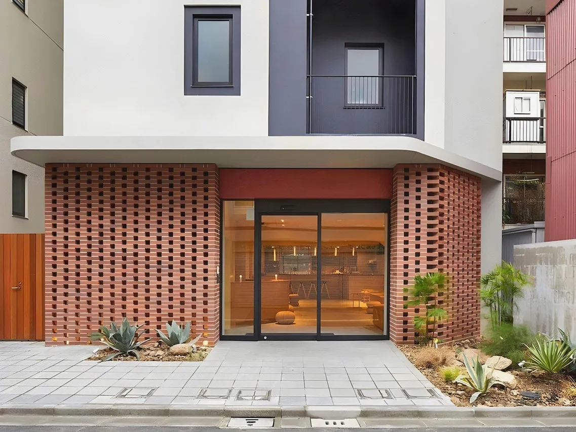 HOTEL PLUS HOSTEL TOKYO ASAKUSA 2 — ภาพห้องพักและบรรยากาศ