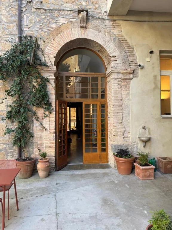 Hotel Posta - Palazzo Guidoni — ภาพห้องพักและบรรยากาศ