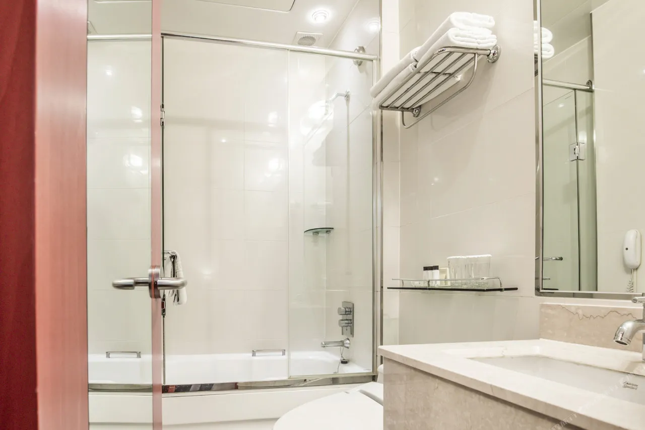 Hotel Prince Seoul — rooms and atmosphere