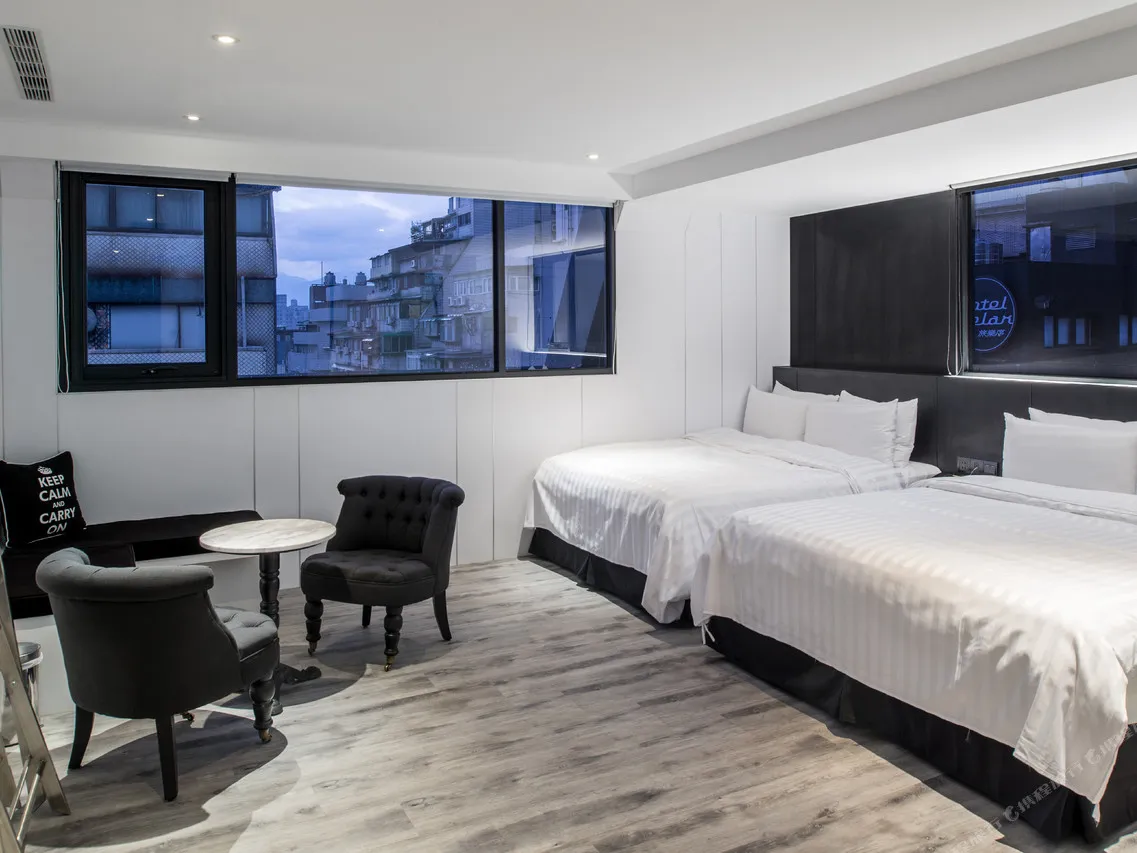 Hotel Relax III — rooms and atmosphere