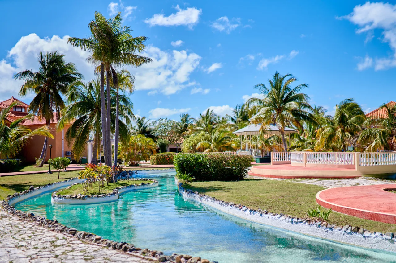 Hotel Roc Arenas Doradas — ภาพห้องพักและบรรยากาศ