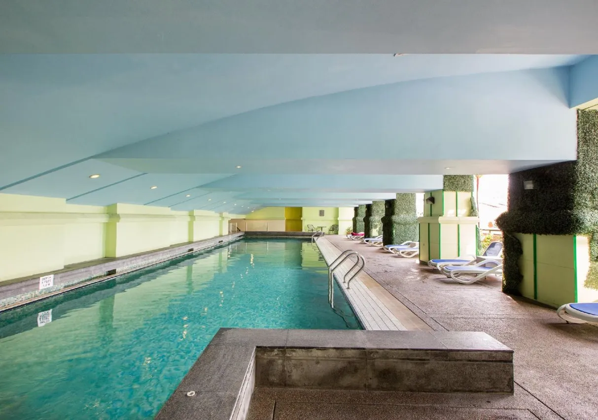 Hotel Royal Kuala Lumpur — rooms and atmosphere