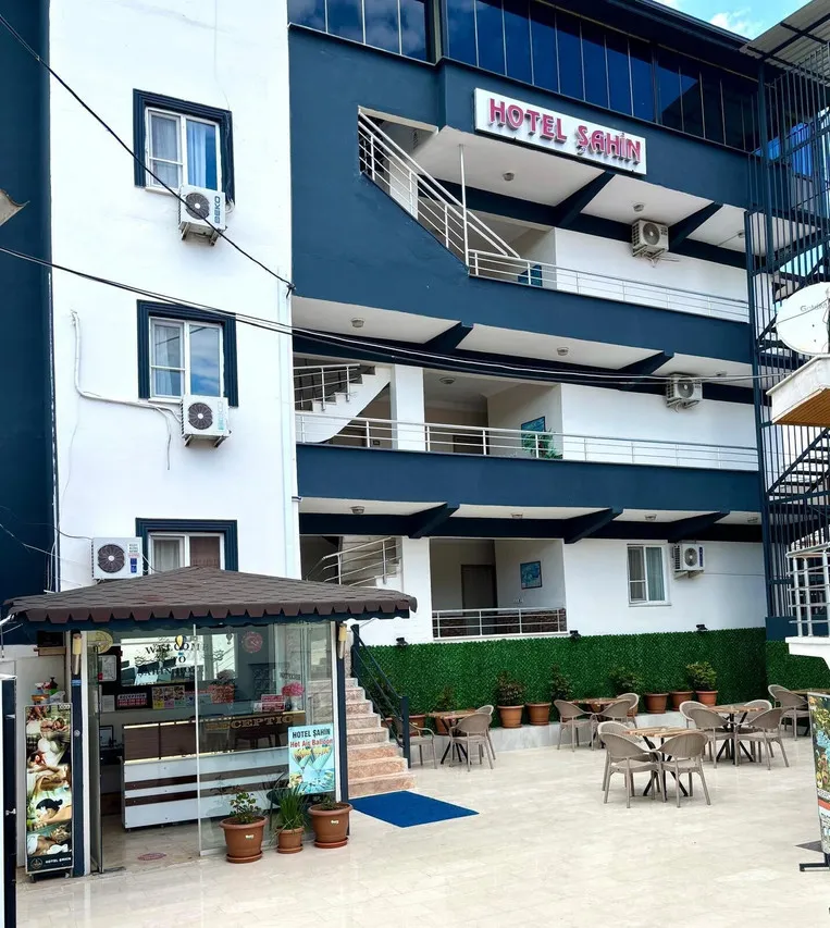 Hotel Sahin — rooms and atmosphere
