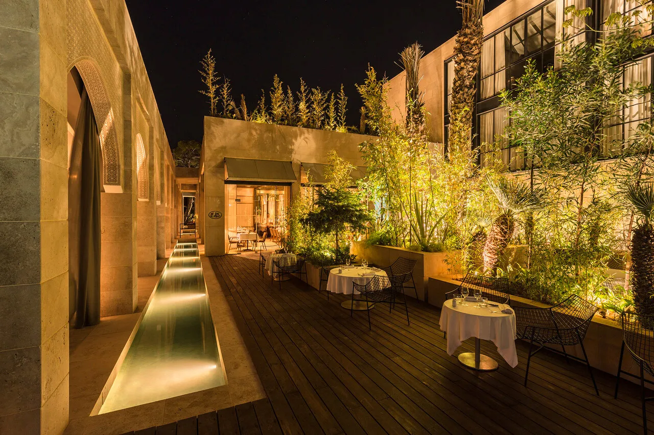 Hotel Sahrai — ภาพห้องพักและบรรยากาศ