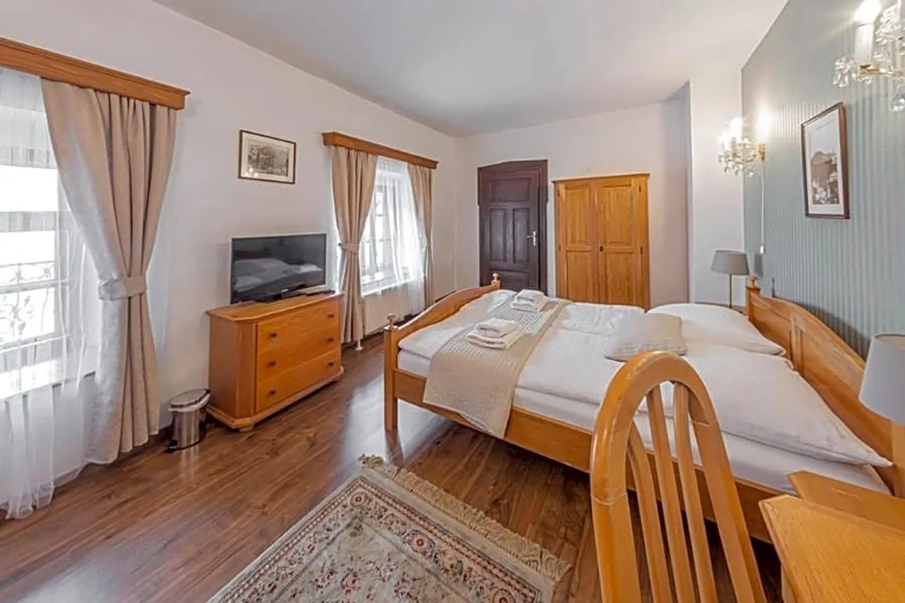 Hotel Salamander - Garni — ภาพห้องพักและบรรยากาศ