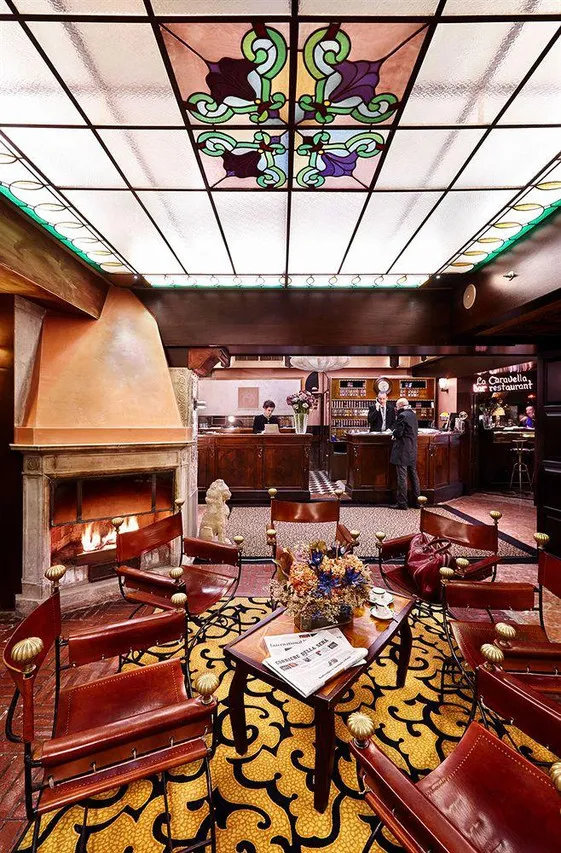Hotel Saturnia & International — rooms and atmosphere