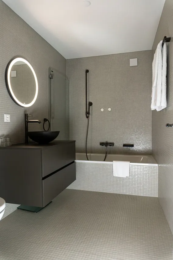 Hotel Sauvage — ภาพห้องพักและบรรยากาศ