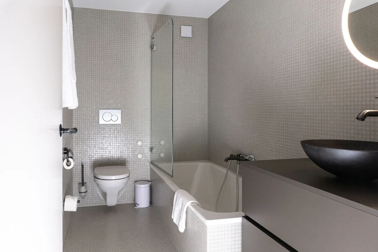 Hotel Sauvage — ภาพห้องพักและบรรยากาศ