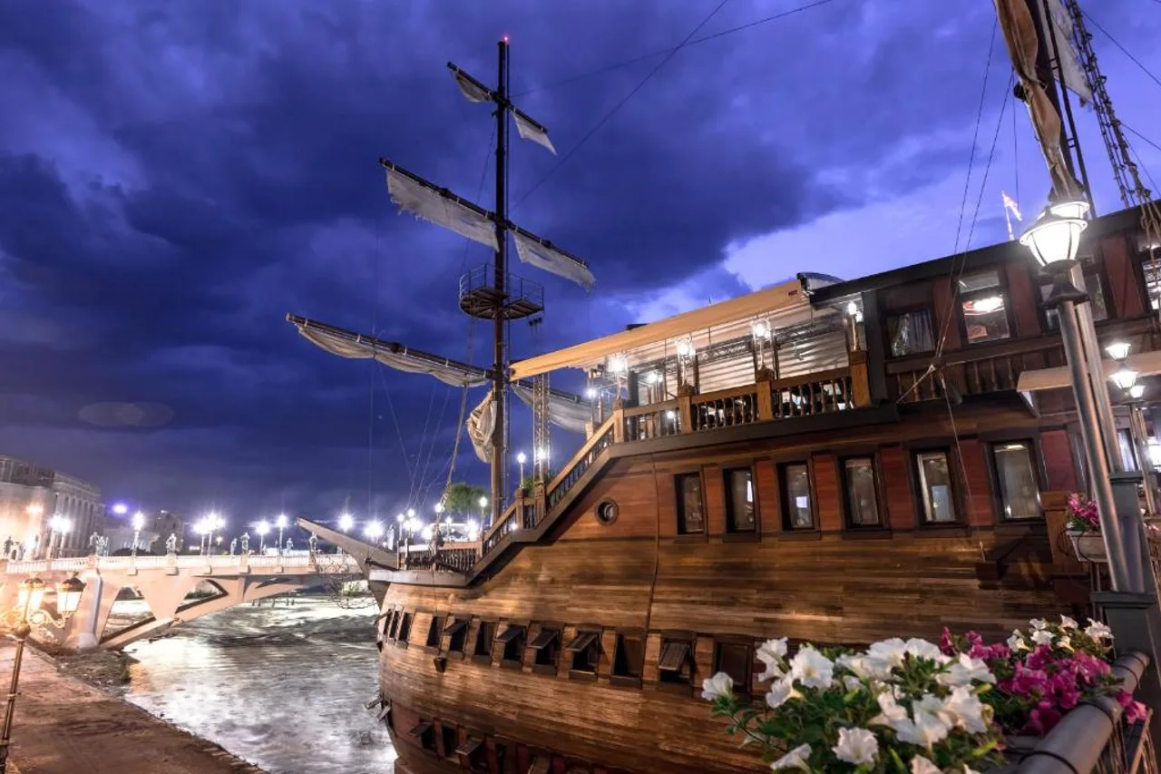 Hotel Senigallia — rooms and atmosphere