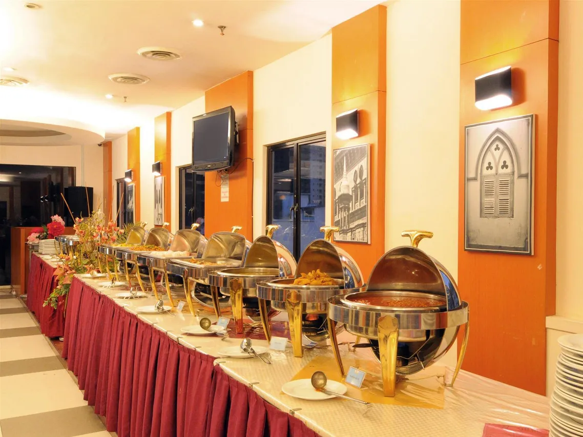 Hotel Sentral Kuala Lumpur — rooms and atmosphere