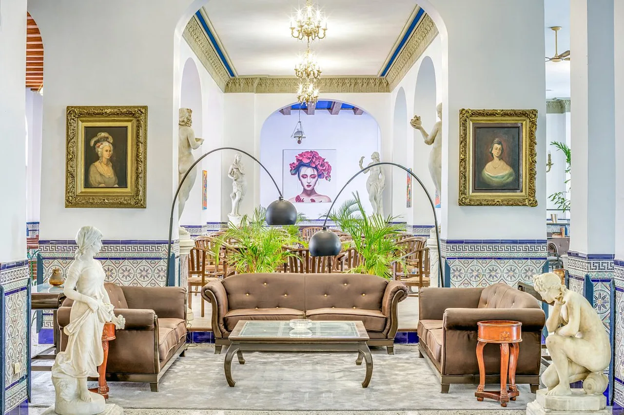 Hotel Sevilla Habana Affiliated by Meliá — rooms and atmosphere